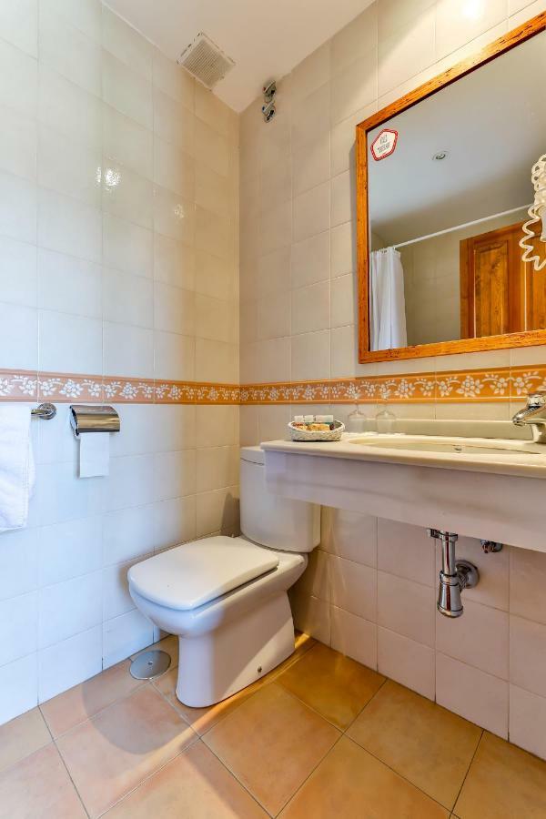 Casa Rural La Chata By Vivere Stays Valsain Ngoại thất bức ảnh